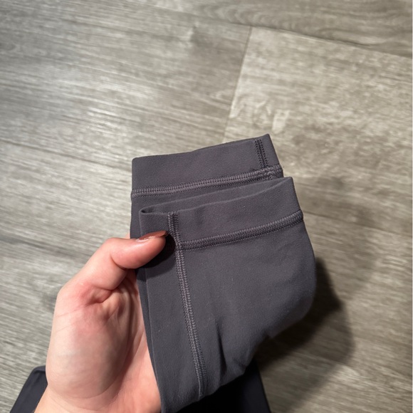 Lululemon Align Leggings - Picture 5 of 7